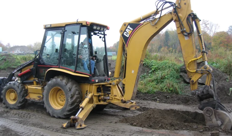 backhoe-loader-training-in-uganda